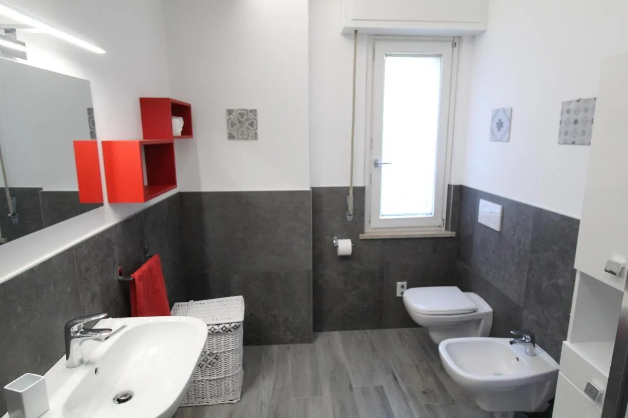 Villa Lori Apartments Garden And Beach Peschiera del Garda