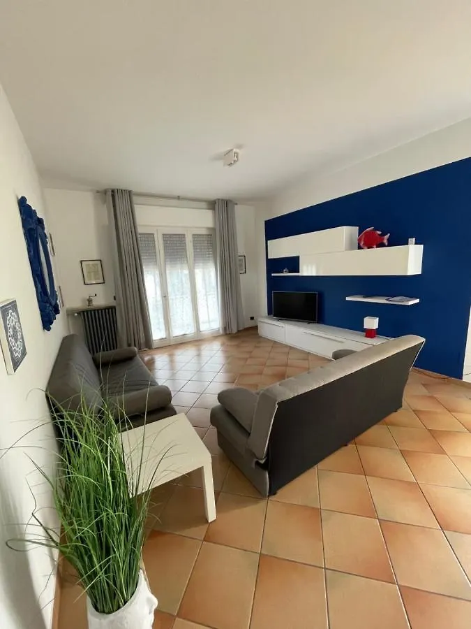 Villa Lori Apartments Garden And Beach Peschiera del Garda